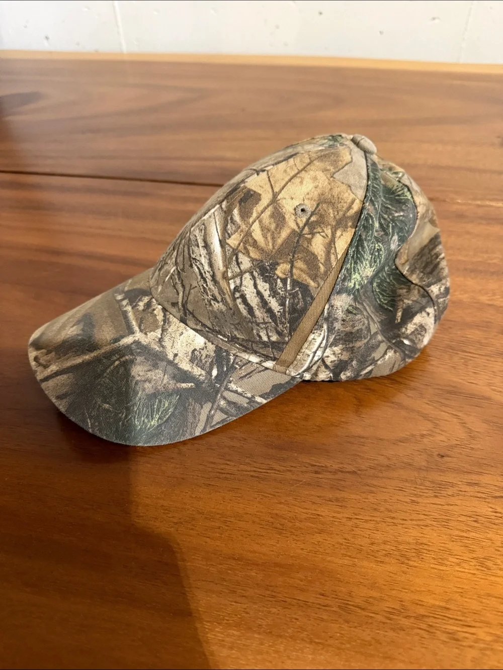 Realtree Camo Kids Hat with Built-In LED Lights - Brown/Tan/Green